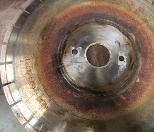 Granite Saw Blade Problems: 8 Common Issues and How to Fix Them 5 The Blade Overheats