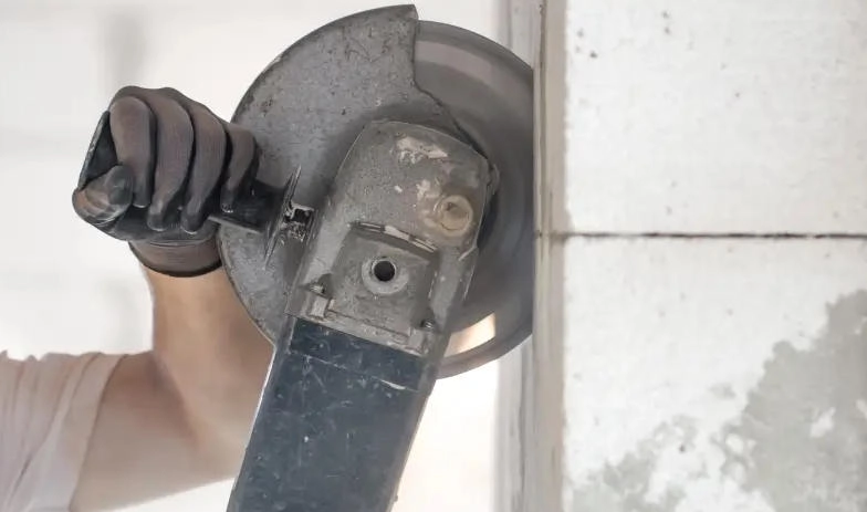 Concrete Ring Saws FAQ: Common Problems and Real-World Solutions 7 cutting wall